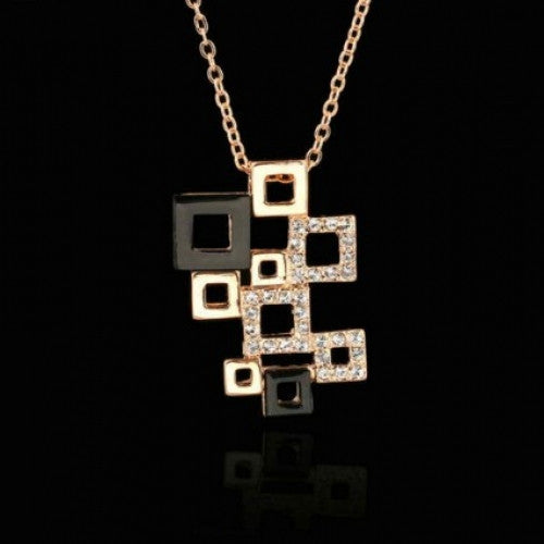 Hollowed Frame Design Pendant Necklace